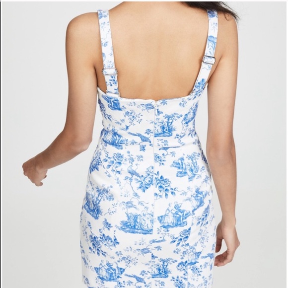 ⚡️FLASH SALE⚡️FL&L 🦋 Monika Hook Front Dress - Picture 4 of 6